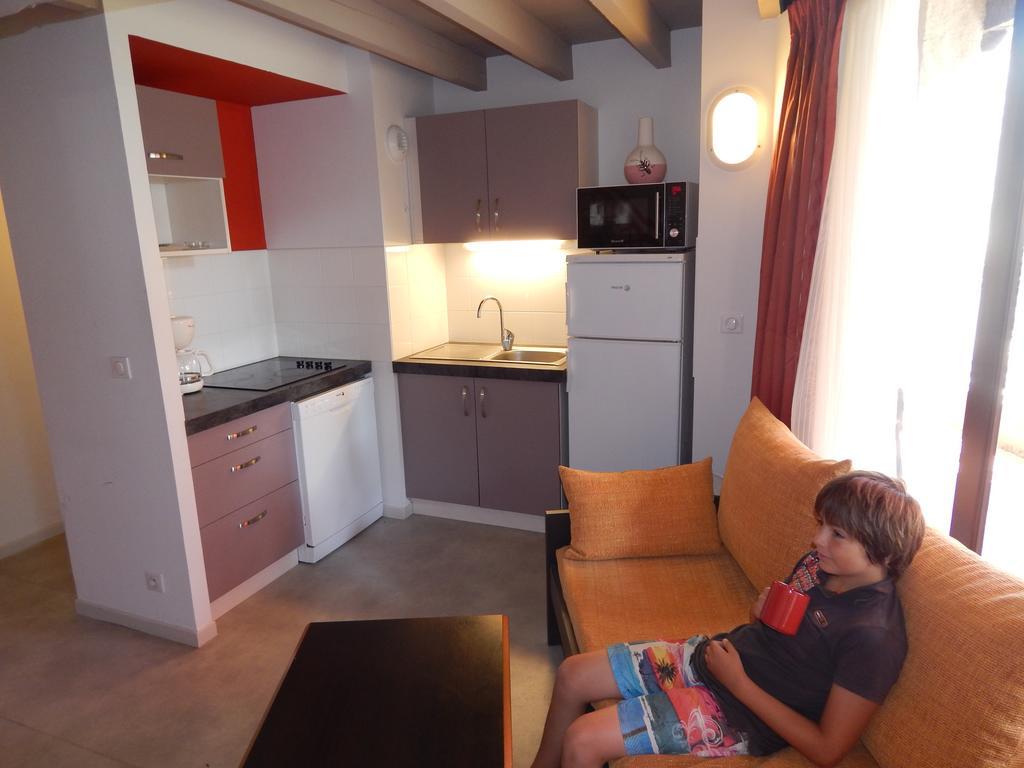 Hotel Vvf Gers Gascogne Mauvezin  Zimmer foto